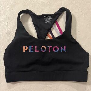 Peloton sports bra size medium